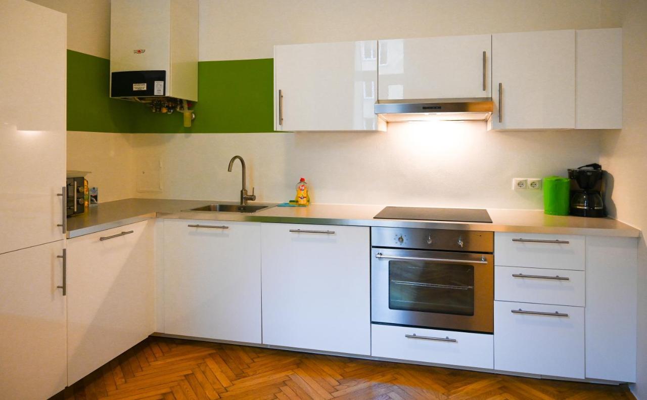 Backpacker Apartment City Center 비엔나 외부 사진